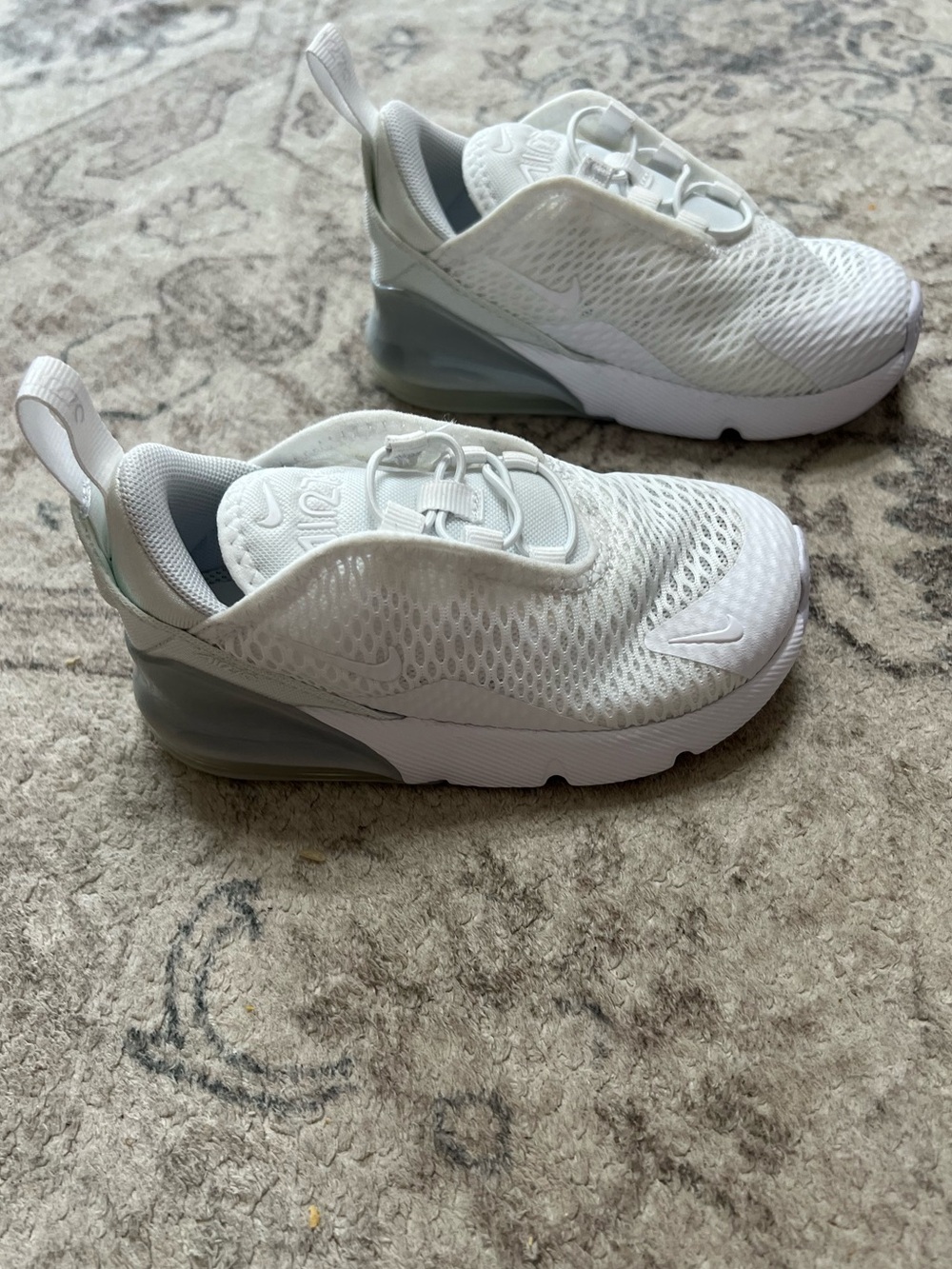 Nike Air Max 270 White/Metallic Silver/White Baby/Toddler 8c